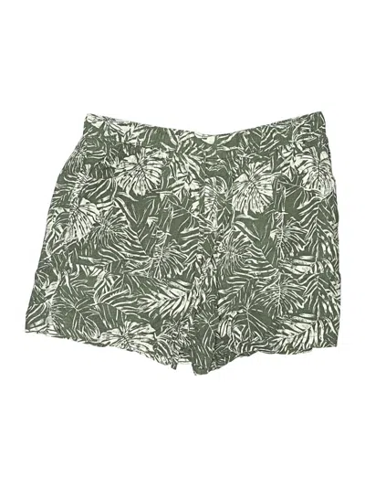 Pre-owned A.n.a. A New Approach Shorts In Green