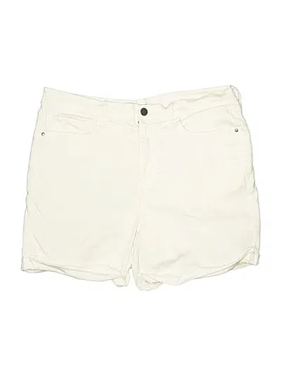 Pre-owned A.n.a. A New Approach Shorts In Ivory