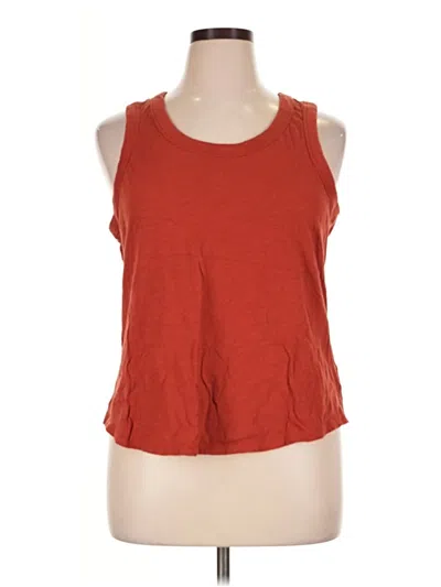 Pre-owned A.n.a. A New Approach Sleeveless T-shirt In Red
