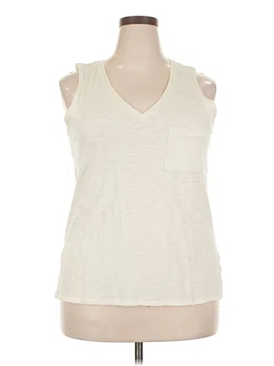 Pre-owned A.n.a. A New Approach Sleeveless T-shirt In White