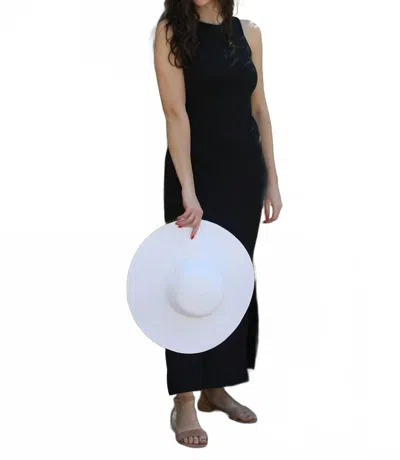Ana Clare Emilee Maxi Shift Dress In Black