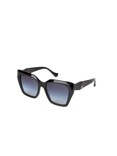 Ana Hickmann Ah9489 Gradient-lens Acetate Sunglasses In Black
