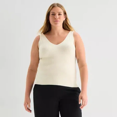 Ana Plus Womens V Neck Sleeveless Pullover Sweater In Sand