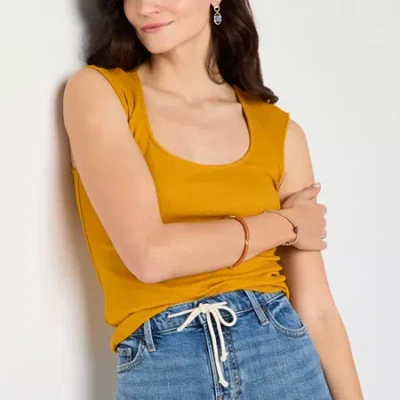 Ana Ribbed Womens U Neck Short Sleeve T-shirt In Brown