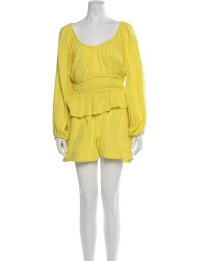 Pre-owned Anaak Short Set In Yellow