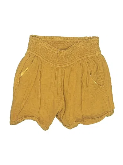 Pre-owned Anaak Shorts In Yellow
