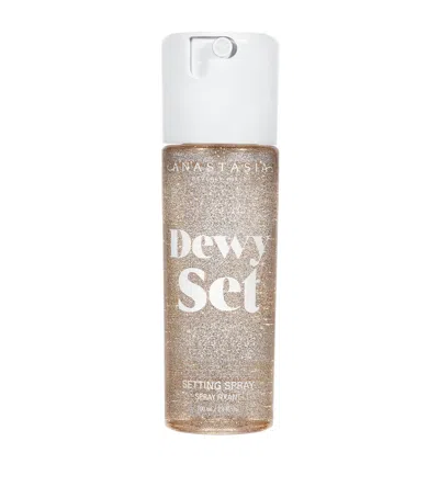 Anastasia Beverly Hills Dewy Set Setting Spray In White