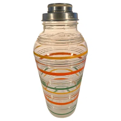 Pre-owned Anchor Hocking Art Deco Cobbler Type Cocktail Shaker By Anchor-hocking In The "rings" Pattern In Sand