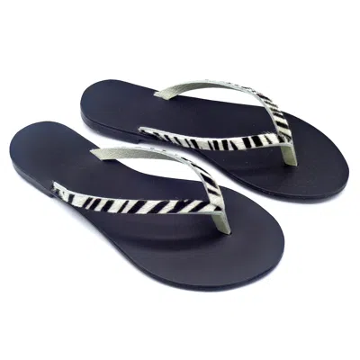 Ancientoo Women's Black Flip Flops Apate Zebra