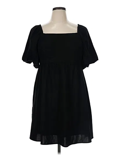 And Now This Casual Dress In Black