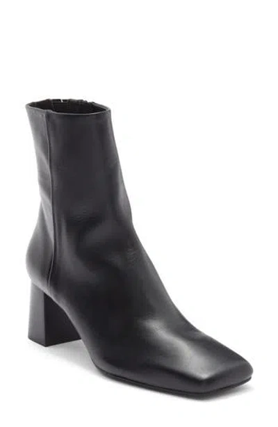 & Other Stories Odette Square Toe Boot In Black