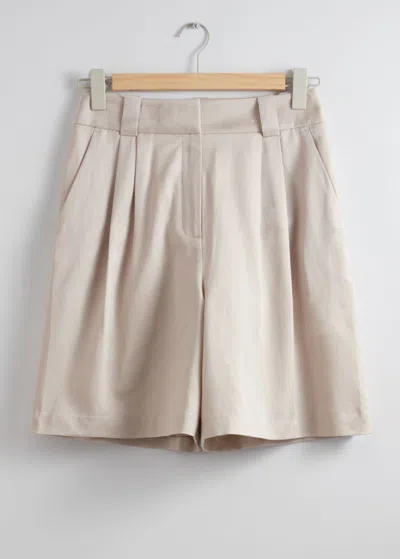 & Other Stories Tailored Shorts In Rust