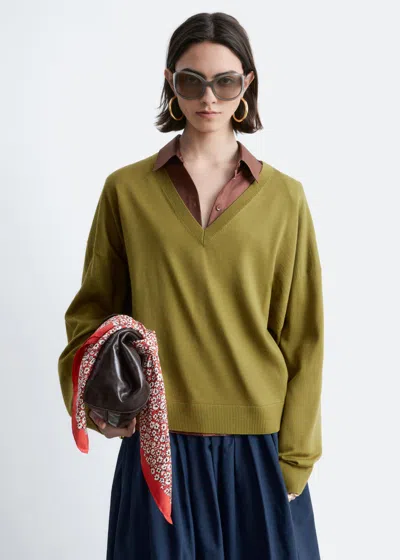 & Other Stories V-neck Merino Wool Jumper In Green