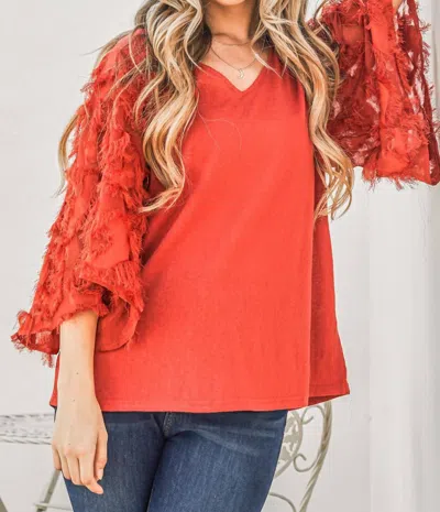 And The Why Feather Detailed 3/4 Sleeve Slub Top In Rust