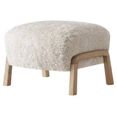 Pre-owned &tradition Pouf Atd3 In Sheepskin Moonlight & Oak For  In Brown