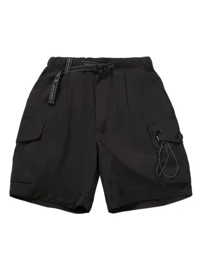 And Wander Multi Pocket Short Pant In Black