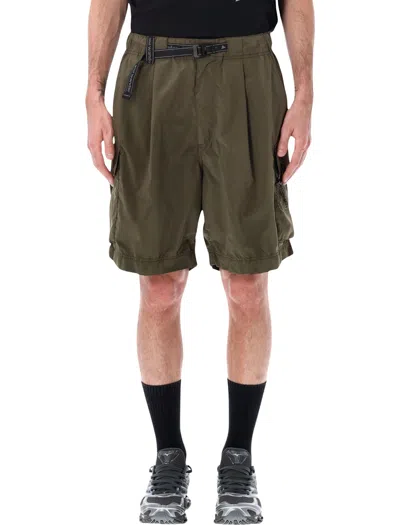 And Wander Carabiner-detail Cargo Shorts In Green