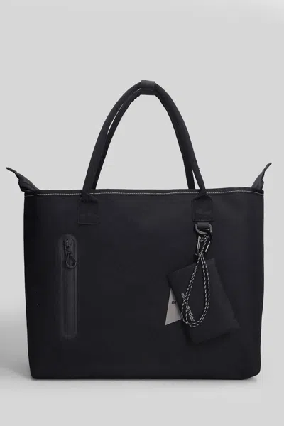 And Wander Tote In Black