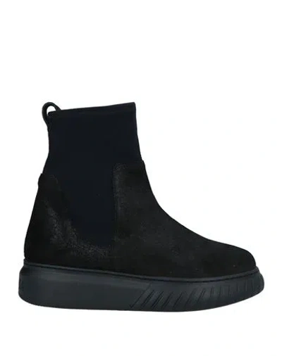 Andìa Fora Woman Ankle Boots Black Size 6 Leather