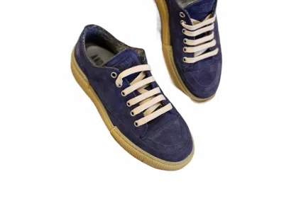 Andìa Fora Women's Suede Sneaker In Navy Blue