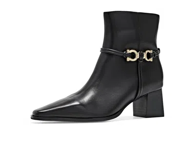 Andre Assous Arya Women's Boots Black Leather: 7.5 M