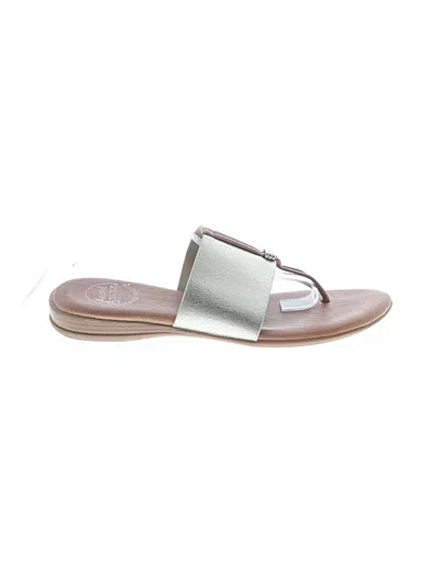 Pre-owned Andre Assous Flip Flops In Silver