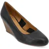 Andre Assous André Assous Khloe Featherweight Wedge Pump In Black