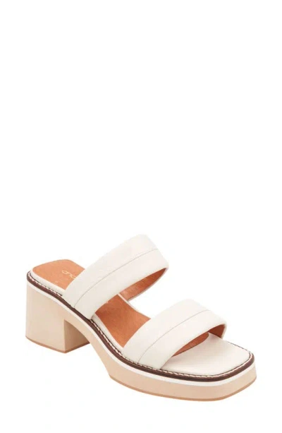 Andre Assous Layla Featherweights™ Sandal In Creme