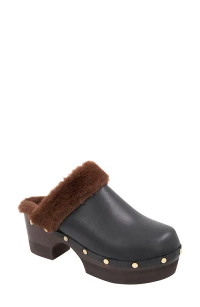 Andre Assous Women's Olivia Studded Clogs In Black/cappacino