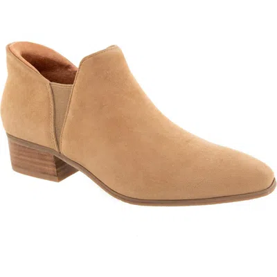 Andre Assous André Assous Paso Bootie In Brown
