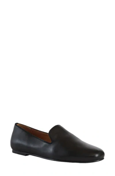 Andre Assous André Assous Sara Loafer In Black