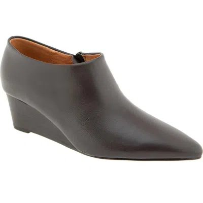 Andre Assous André Assous Wanda Wedge Bootie In Brown
