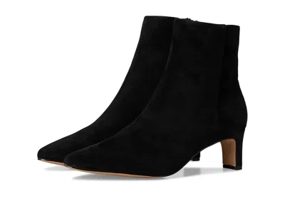 Andre Assous Winter In Black