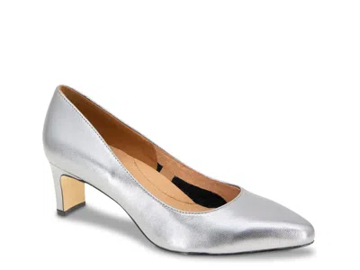 Andre Assous Wynne Pump In Silver