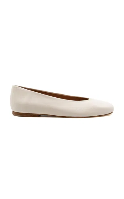 Andrea Gomez Dalia Leather Ballerina Flat In White