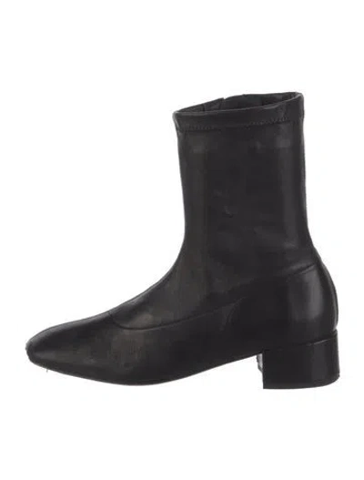 Pre-owned Andrea Gomez Leather Boots In Black