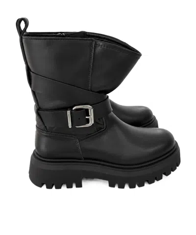 Andrea Montelpare Round-toe Boots In Multi