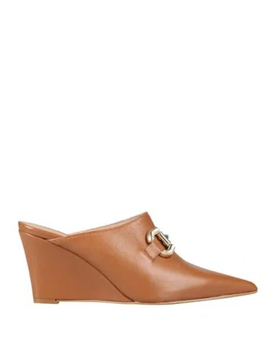 Andrea Pinto Woman Mules & Clogs Tan Size 7 Leather In Brown