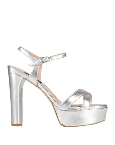 Andrea Pinto Woman Sandals Silver Size 7 Leather