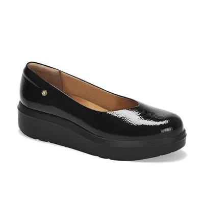 Andrea Platform Patent Moccasins In Black