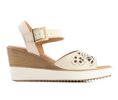 Andrea Women's Ankle Strap Sandal In Ivory In Neutral