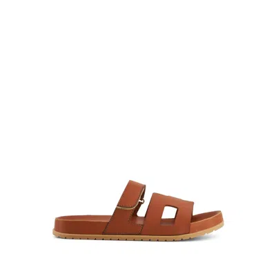 Andrea Women's Casual Flat Sandal In Honey In Brown