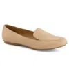Andrea Women's Classic Flats In Beige In Beige