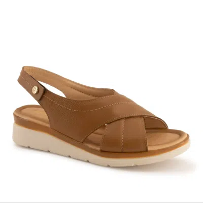 Andrea Women's Comfortable Wedge Sandal In Honey In Brown