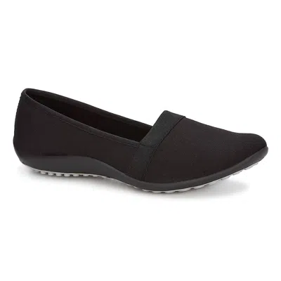 ANDREA WOMEN'S EVERYDAY COMFORT FLAT SHOES IN BLACK