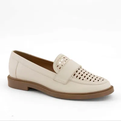 Andrea Women's Everyday Loafers In White