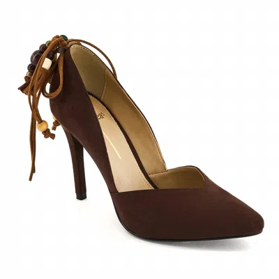 Andrea Women's Heeled Pumps In Brown