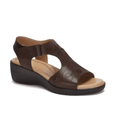 ANDREA WOMEN'S LEATHER WEDGE SANDALS WITH PLUSH FOOTBED IN BROWN