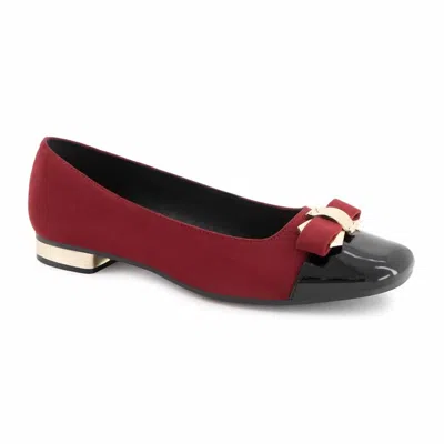 Andrea Women's Low Block Flats In Burgundy In White