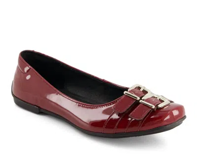 Andrea Women's Patent Ballet Flats In Burgundy In White